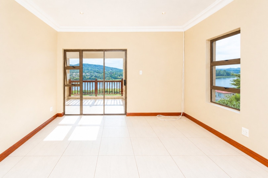3 Bedroom Property for Sale in Birdwood Estate North West